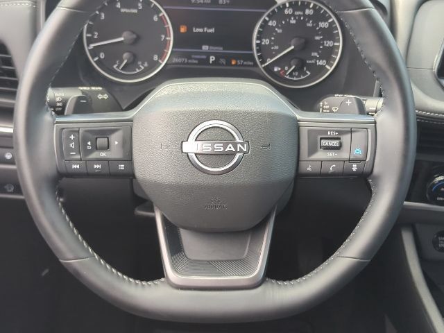 Used 2026 Nissan Rogue SV FWD image 9