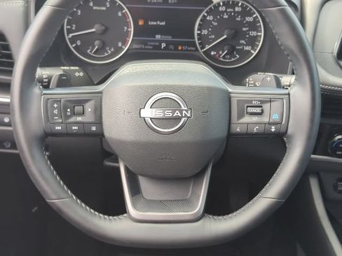 Used 2026 Nissan Rogue SV FWD image 9