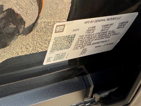 Used 2025 GMC Yukon XL Denali image 33