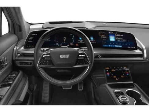 Used 2026 Cadillac Vistiq Platinum AWD/4WD image 9