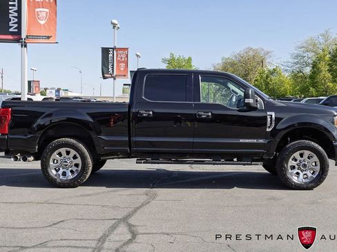 Used 2022 Ford F250 XLT w/ Black Appearance Package AWD/4WD image 19