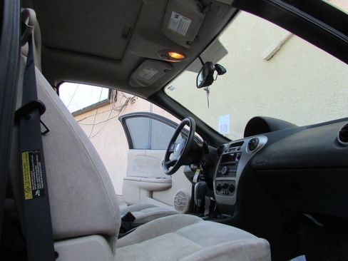 Used 2006 Saturn ION Level 3 w/ Travel Pkg image 21