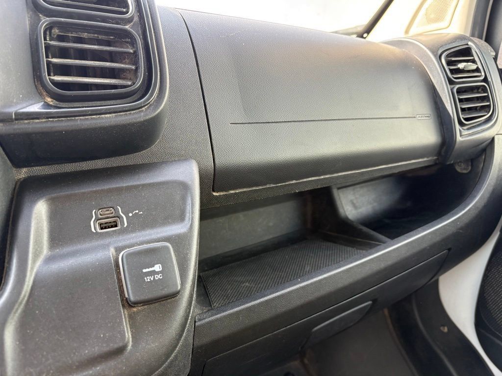Used 2024 RAM ProMaster 2500 w/ Convenience Group FWD image 25