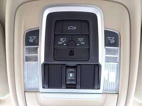 Used 2020 RAM 2500 Laramie AWD/4WD image 24
