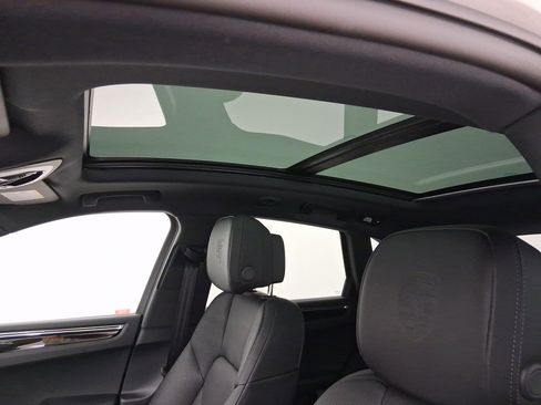 Used 2026 Porsche Macan image 14