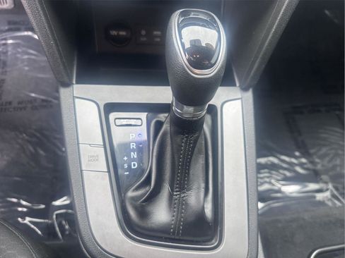 Used 2019 Hyundai Elantra SE w/ Cargo Package image 8