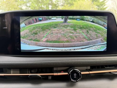 Used 2025 Nissan Ariya FWD image 27