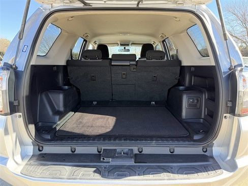 Used 2014 Toyota 4Runner SR5 image 27