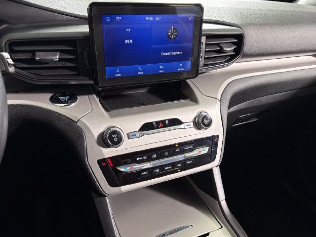Used 2024 Ford Explorer XLT AWD/4WD image 33