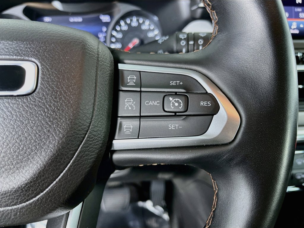 Used 2022 Jeep Compass Limited AWD/4WD image 15