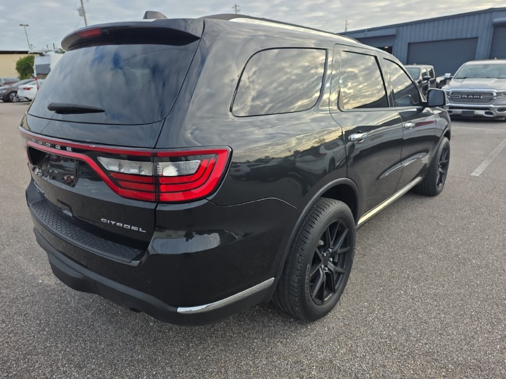 Used 2014 Dodge Durango Citadel w/ Technology Group AWD/4WD image 4