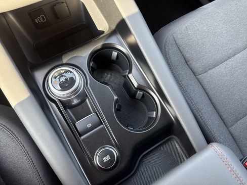 New 2026 Ford Explorer Active RWD image 23
