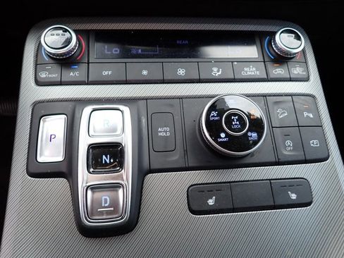 Used 2025 Hyundai Palisade SEL AWD/4WD image 17