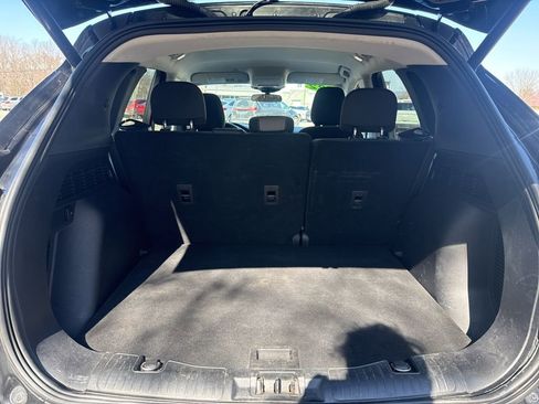 Used 2022 Ford Escape SE w/ Convenience Package image 32