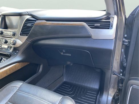 Used 2020 GMC Yukon XL Denali AWD/4WD image 40