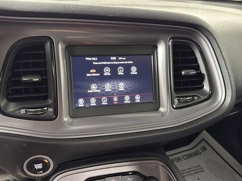 Used 2023 Dodge Challenger R/T w/ Blacktop Package image 20