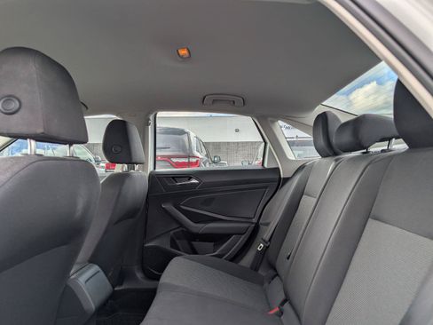 Used 2021 Volkswagen Jetta S w/ Driver Assistance Package FWD image 9