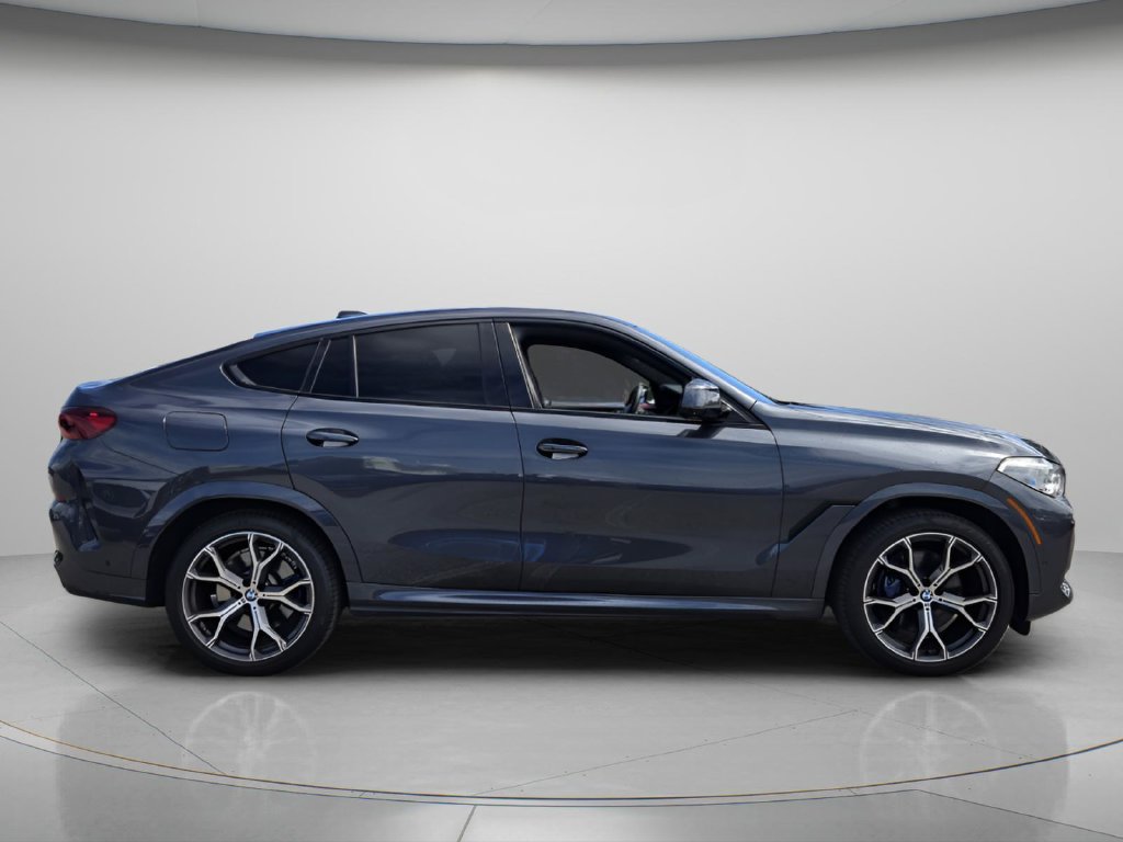 Used 2021 BMW X6 sDrive40i w/ Executive Package RWD image 4