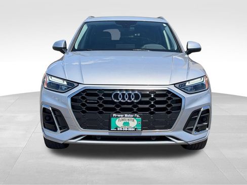Used 2023 Audi Q5 2.0T Premium w/ Convenience Package AWD/4WD image 9
