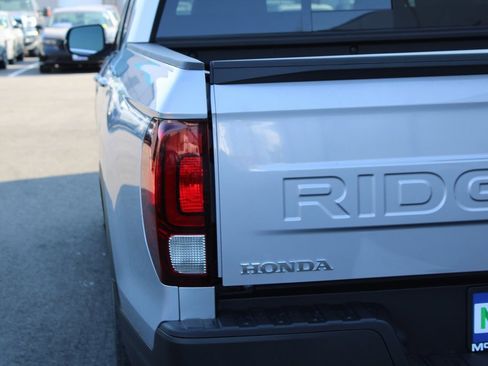 New 2026 Honda Ridgeline RTL image 10