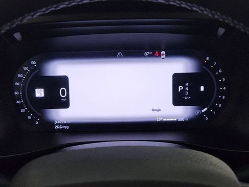 Certified 2026 Volvo XC40 B5 Plus AWD/4WD image 15
