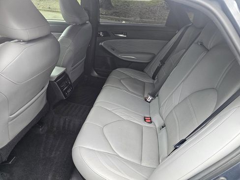 Used 2020 Toyota Avalon Limited w/ Advanced Safety Package image 15