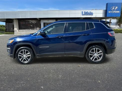 Used 2020 Jeep Compass Latitude FWD image 6