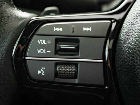 Used 2023 Honda Accord Touring image 27