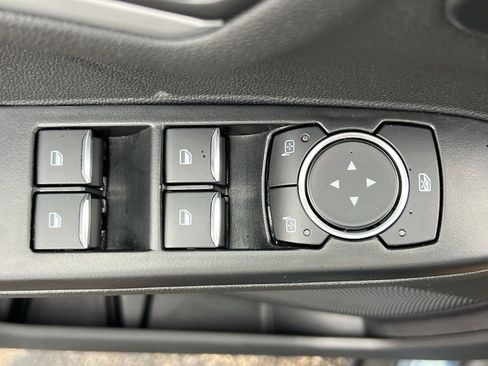 Used 2025 Ford Escape Platinum image 12