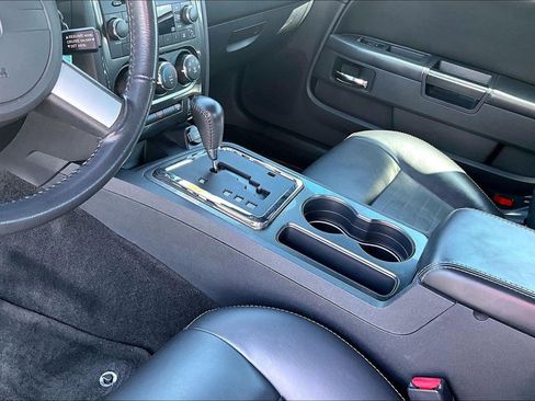 Used 2010 Dodge Challenger R/T RWD image 15