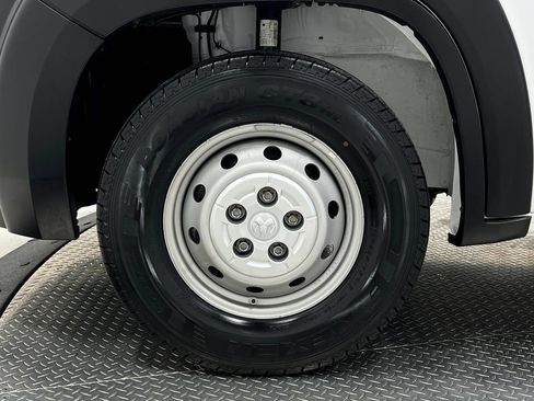 Used 2023 RAM ProMaster 2500 FWD image 35
