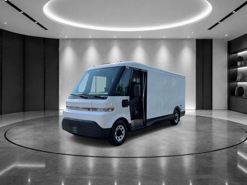Used 2024 Chevrolet Brightdrop 600 w/ Battery Pack, Max Range AWD/4WD image 2