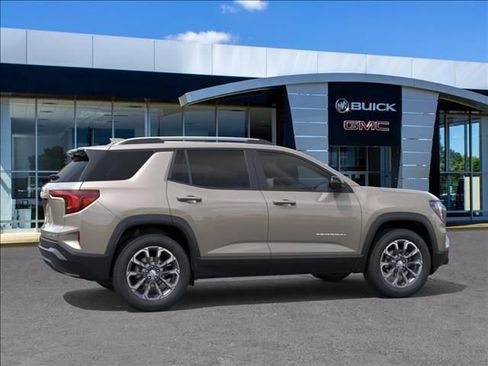 New 2026 GMC Terrain Elevation w/ Elevation Premium Package FWD image 5