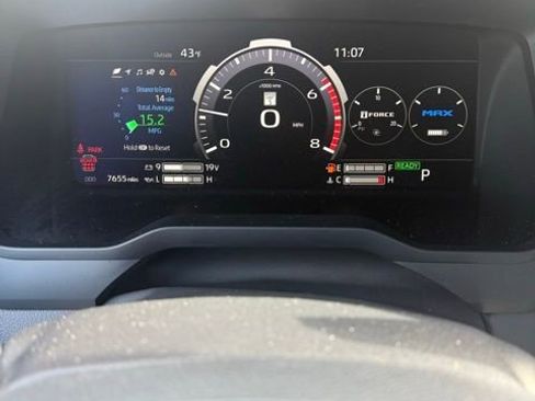 Used 2025 Toyota Sequoia Limited image 21