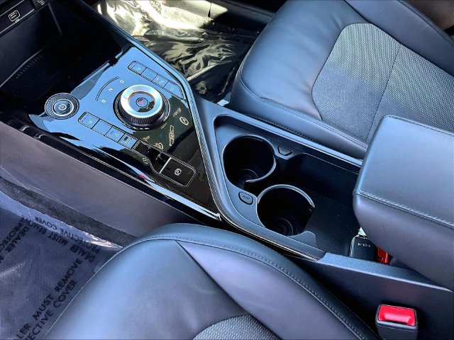 Certified 2024 Kia Niro Wind w/ Wind Preserve Package FWD image 20
