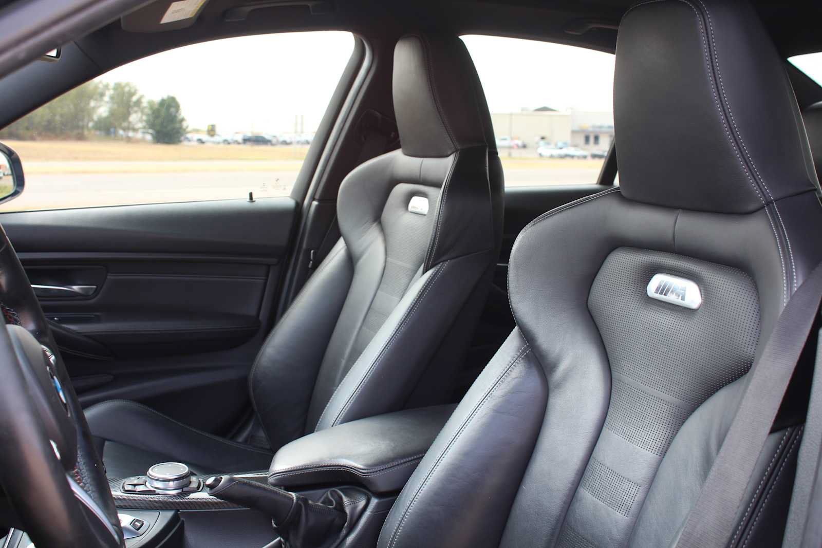 Used 2015 BMW M3 RWD image 25