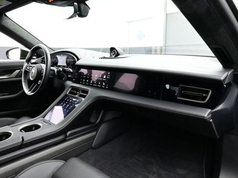 Certified 2025 Porsche Taycan Turbo S AWD/4WD image 19