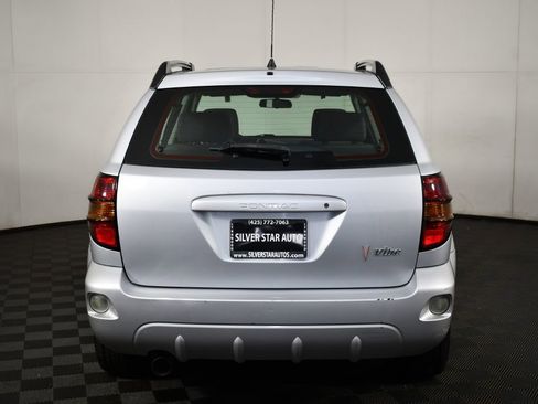 Used 2005 Pontiac Vibe image 9