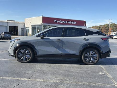 Certified 2023 Nissan Ariya AWD image 2