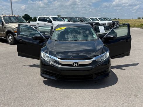 Used 2017 Honda Civic EX image 18