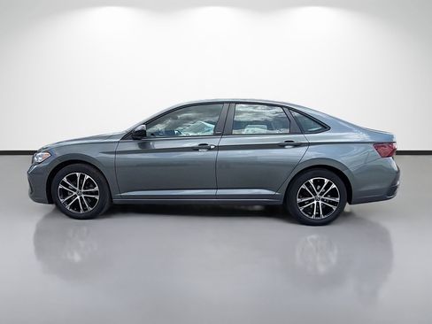 Used 2024 Volkswagen Jetta Sport FWD image 6