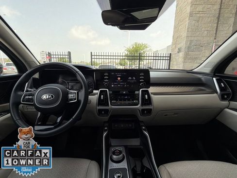 Used 2021 Kia Sorento EX FWD image 25