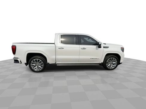 Certified 2025 GMC Sierra 1500 Denali w/ Denali Reserve Package AWD/4WD image 9