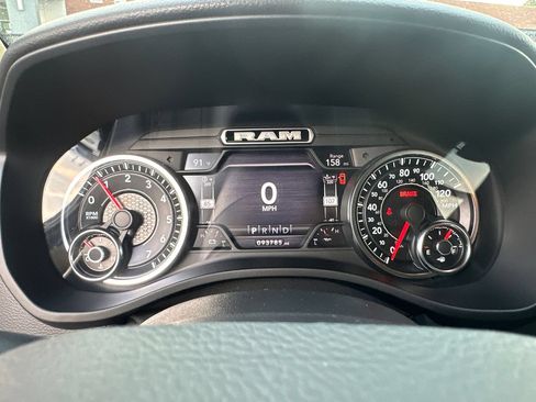 Used 2020 RAM 1500 Big Horn AWD/4WD image 26