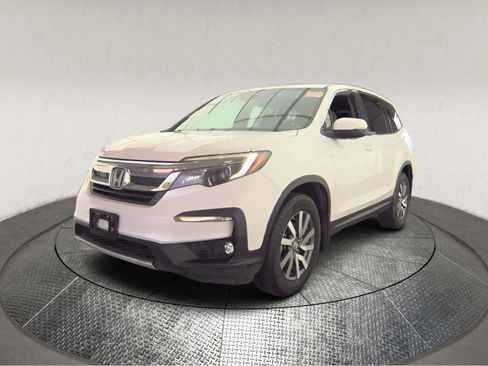 Used 2021 Honda Pilot EX image 3