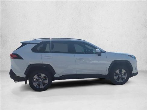 Certified 2025 Toyota RAV4 XLE w/ Convenience Package image 4