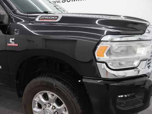 Used 2024 RAM 2500 Laramie AWD/4WD image 22
