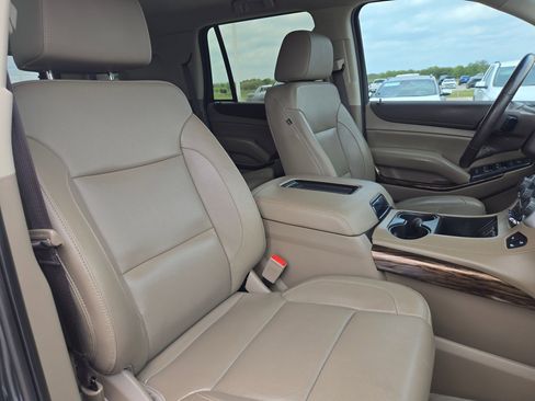 Certified 2020 GMC Yukon SLT w/ Premium Edition RWD image 26