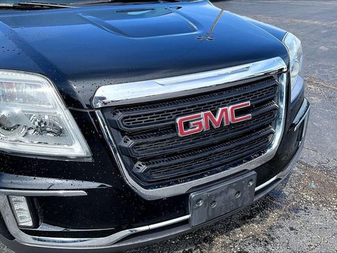 Used 2017 GMC Terrain SLE w/ Convenience Package AWD/4WD image 3