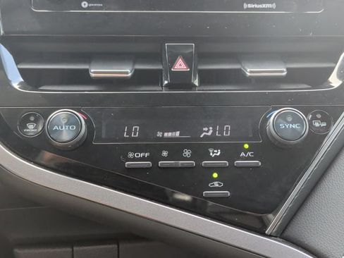 Used 2024 Toyota Camry SE w/ Convenience Package FWD image 27